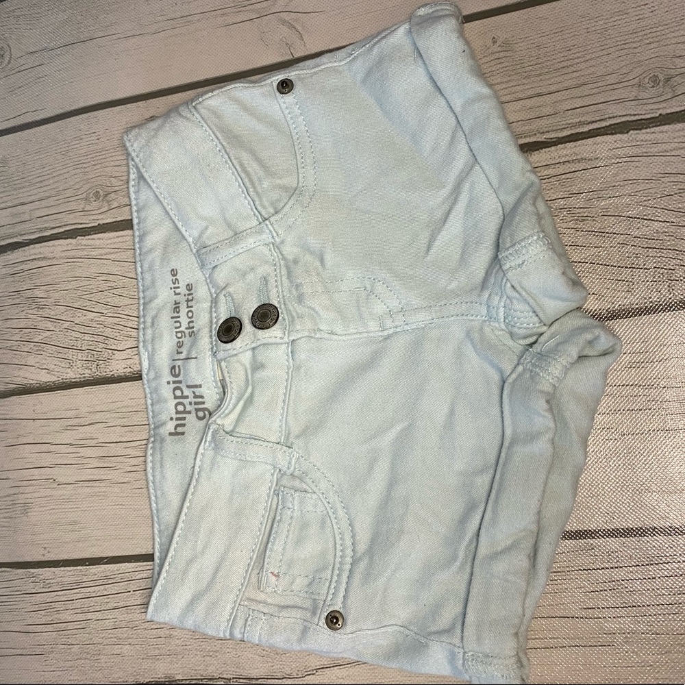 Girls size 6 shorts